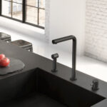 mat zwarte keukenkraan met rechte uitloop it de Cobber serie